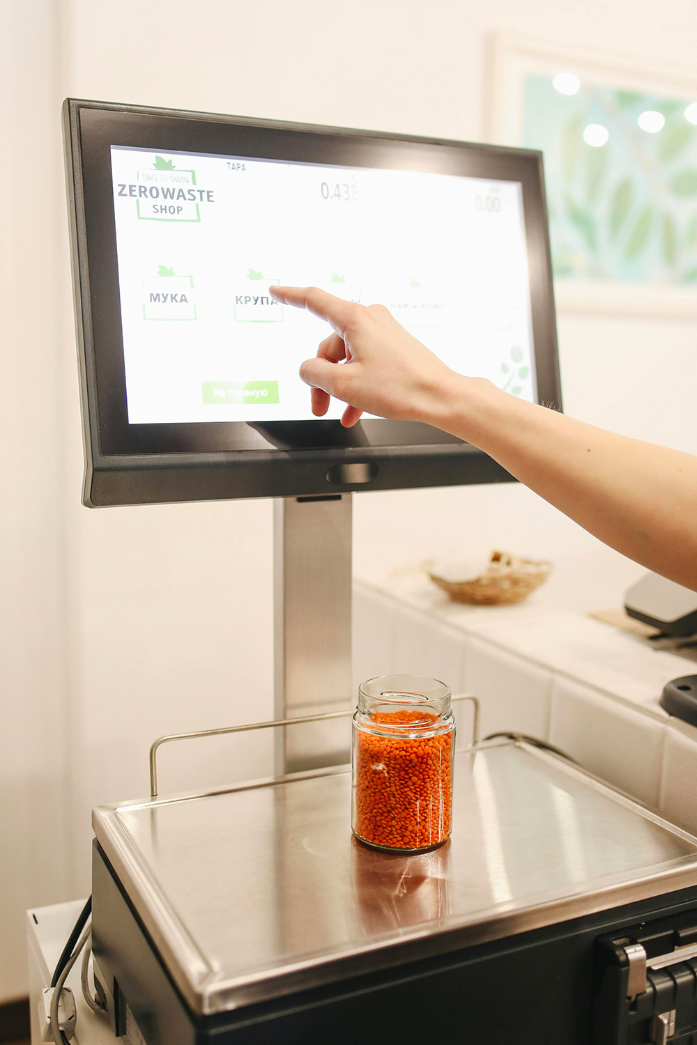 Optimise your warehouse management: now the weight updates automatically thanks to our scale drivers